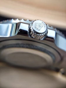 R*l*x watches-003