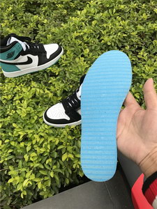Air Jordan I Retro-017