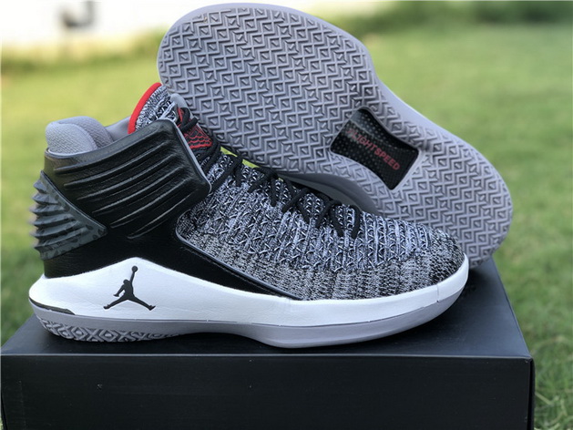 Air Jordan 32 MVP