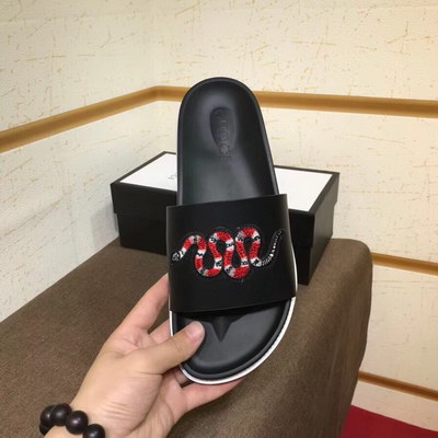 G*u*i slippers(aaa)-287