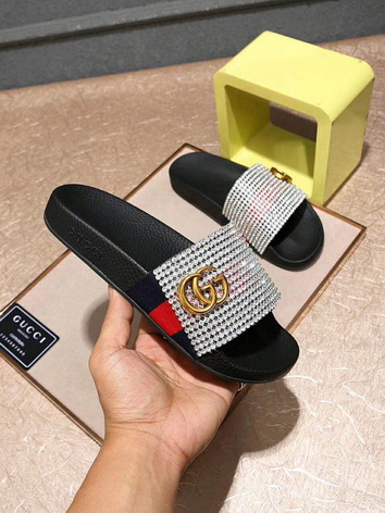 G*u*i slippers(aaa)-245