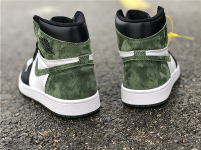 Air Jordan 1 OG Hi Retro Clay Green