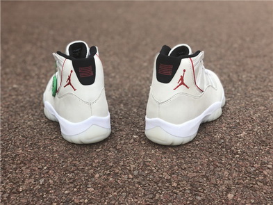 Air Jordan 11  “Platinum Tint”