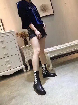 F**di shoes aaa(women)-026