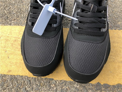 Off-White x Air Max 90-011