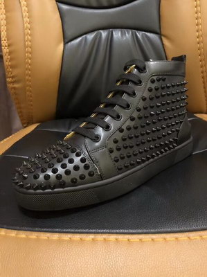 CL Men Shoes-396