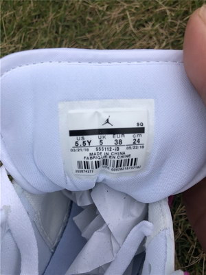 Air Jordan 1 Mid GS-024