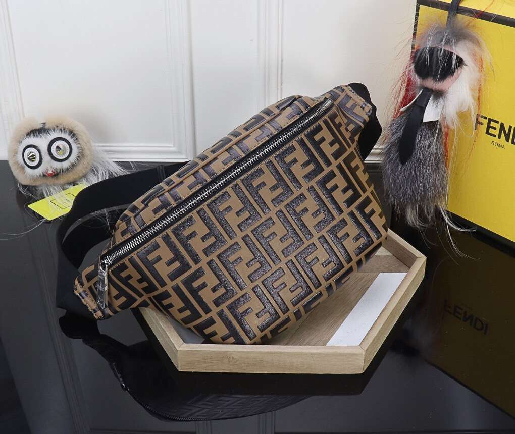 F**di small bags(aaa)-001