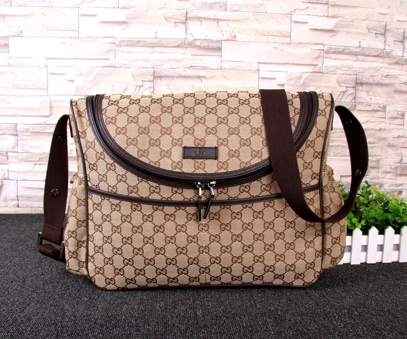 G*u*i handbags aaa(men)-011