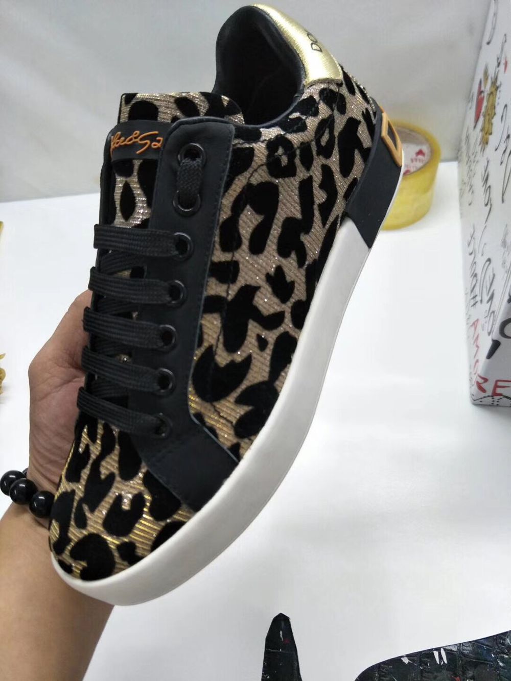 D&G Shoes AAA(Women)-009