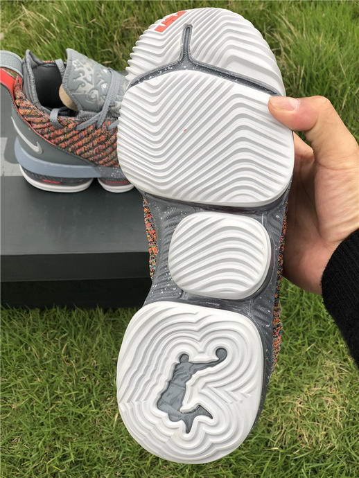 Authentci Lebron XVI LMTD EP-002