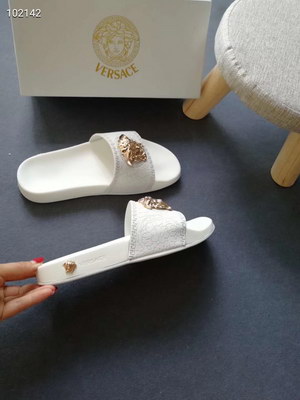 Versace Slippers Women(AAA)-021
