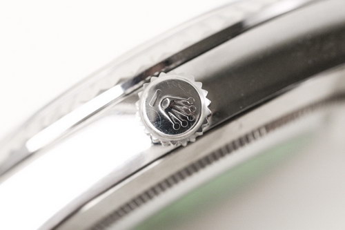 R*l*x watches-099