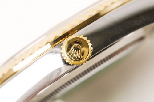 R*l*x watches-098