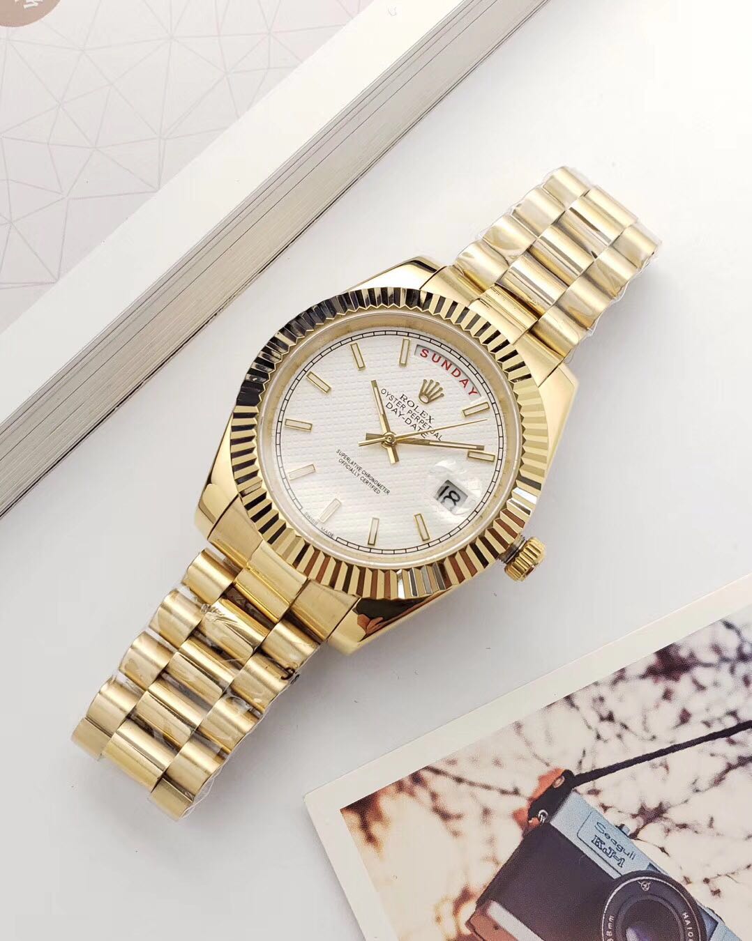 R*l*x watches-074