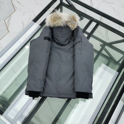Can*a Go*e coat-106