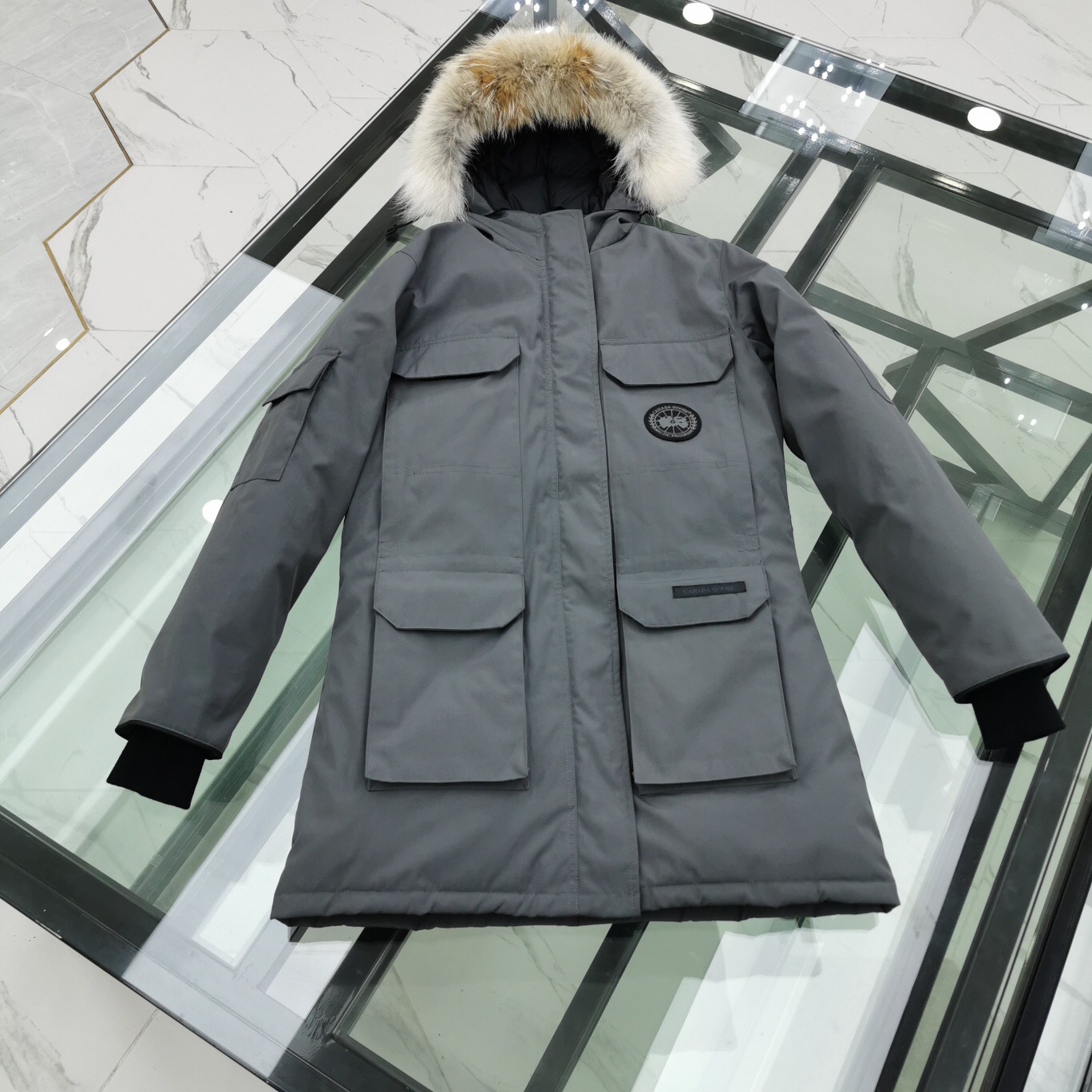 Can*a Go*e coat(women)-006