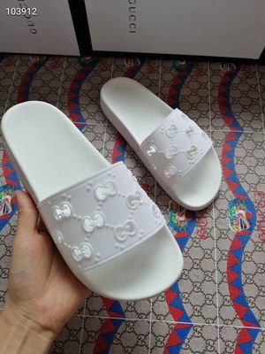 G*u*i slippers(aaa)-341