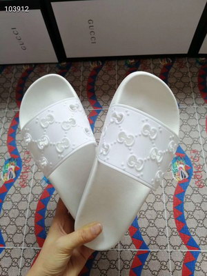 G*u*i slippers(aaa)-341