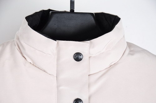 Can*a Go*e vest coat(women)-001