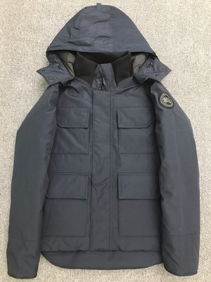 Can*a Go*e coat-37-137