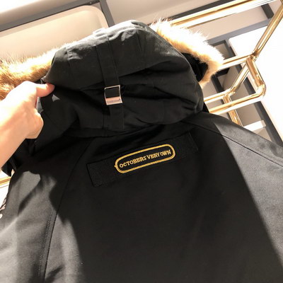 Can*a Go*e coat-161