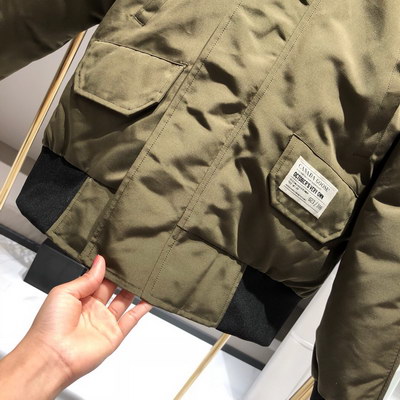 Can*a Go*e coat-161