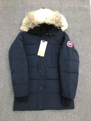 Can*a Go*e coat-157