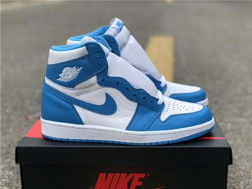 Air Jordan 1 UNC"