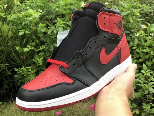 Air Jordan 1 banned with X