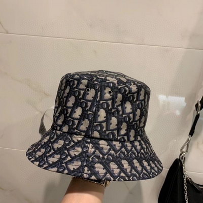 D*or cap-003