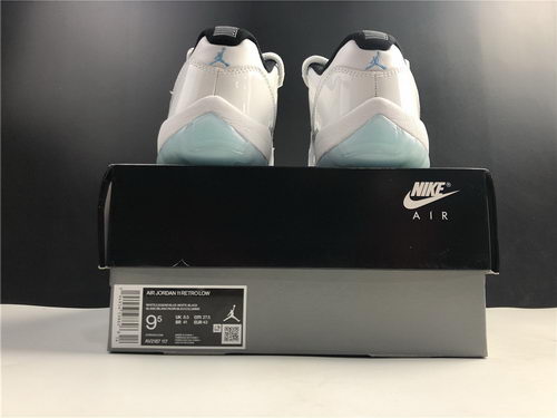 Air Jordan 11 Low”Legend Blue“