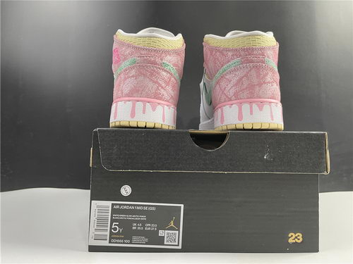 Air Jordan 1 Mid-054