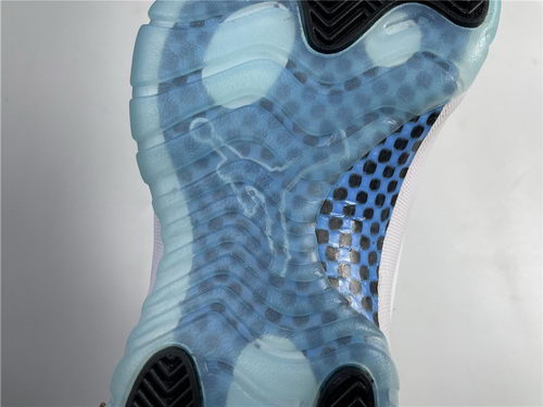 Air Jordan 11 Legend Blue