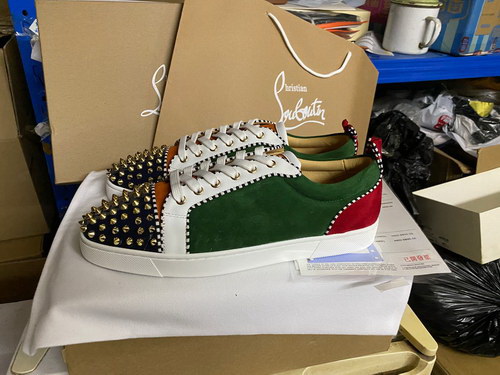 CL Men Shoes-533