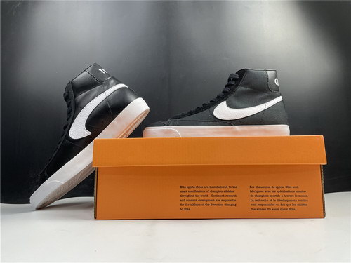 Authentic Nike Blezer Mid-001
