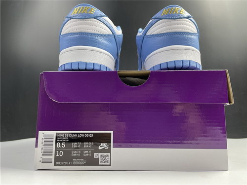 Nike SB Dunk Low-052