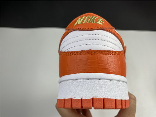 Nike SB Dunk Low-051