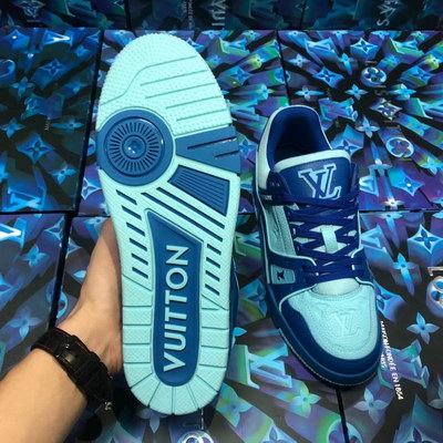 LV Shoes(AAAA)-698