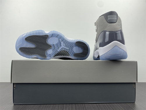 Air Jordan 11 Low“Cool Grey”