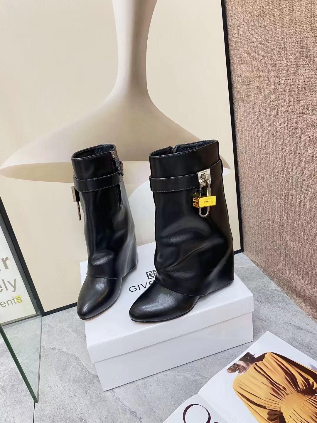 Givenchy boots-003