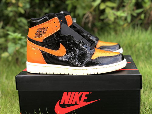 Air Jordan 1 Retro High OG “Shattered Backboard 3.0”