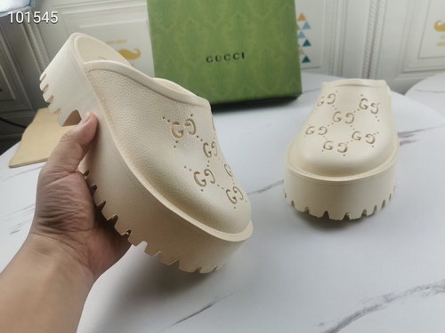 G*u*i slippers(aaa)-422