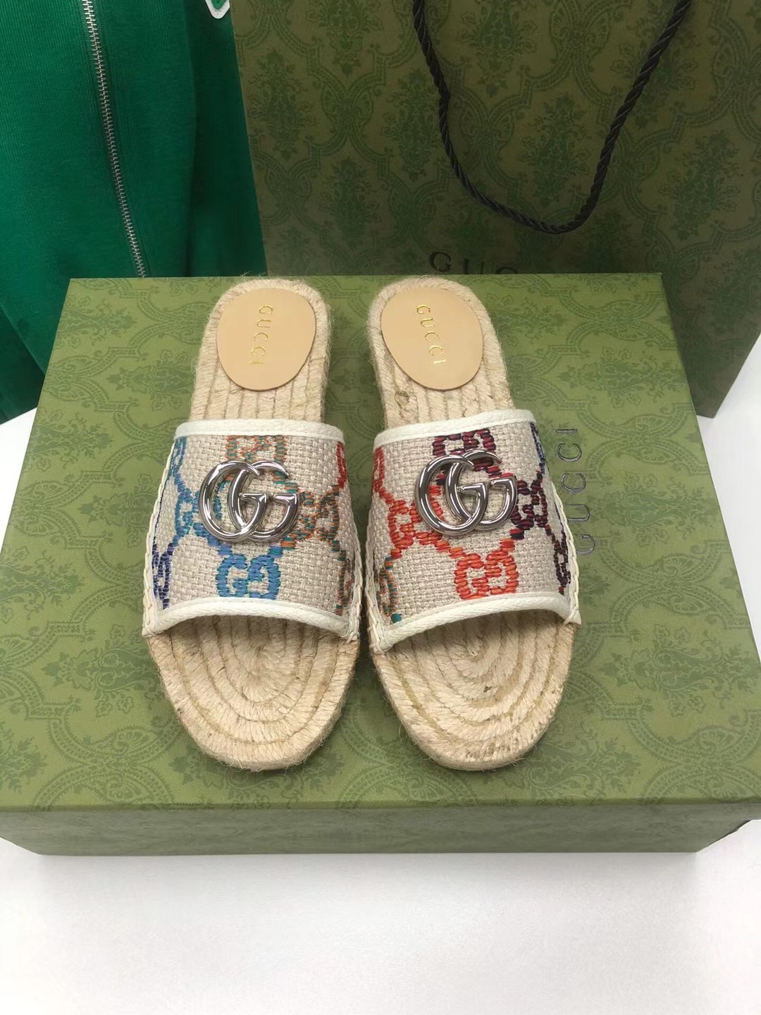 G*u*i slippers women(aaa)-100