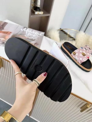 LV Slippers Women(AAA)-011