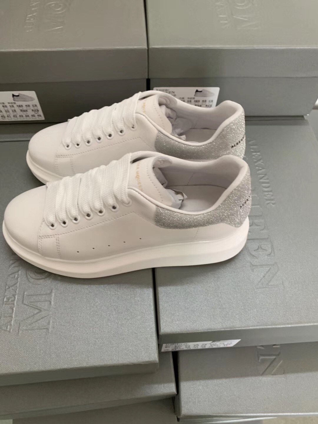 ale*d*r M*Q*en shoes aaa(women)-114