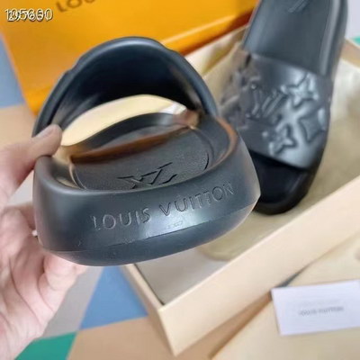 LV Slippers(AAA)-056
