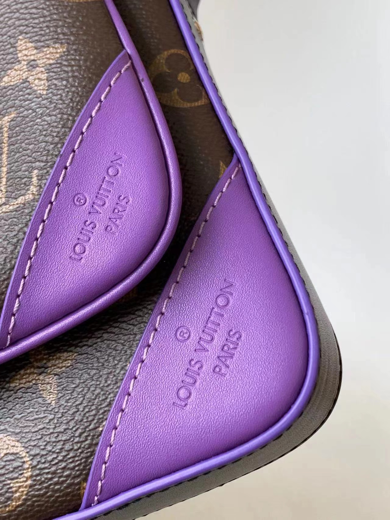 LV Handbags AAAA(Women)-139