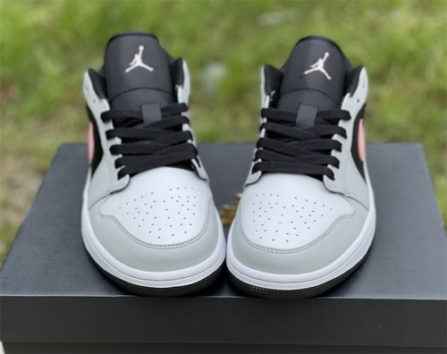 Air Jordan 1 Low-025