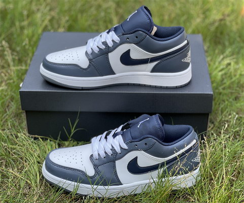 Air Jordan 1 Low-011